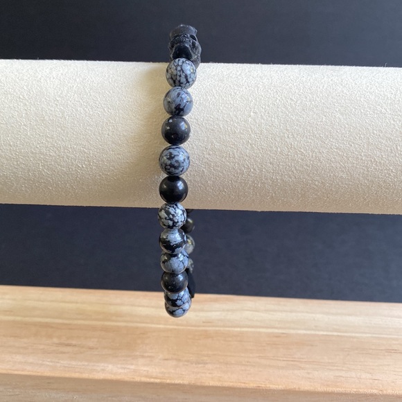 Snowflake Obsidian Skull Bracelet - Picture 3 of 7